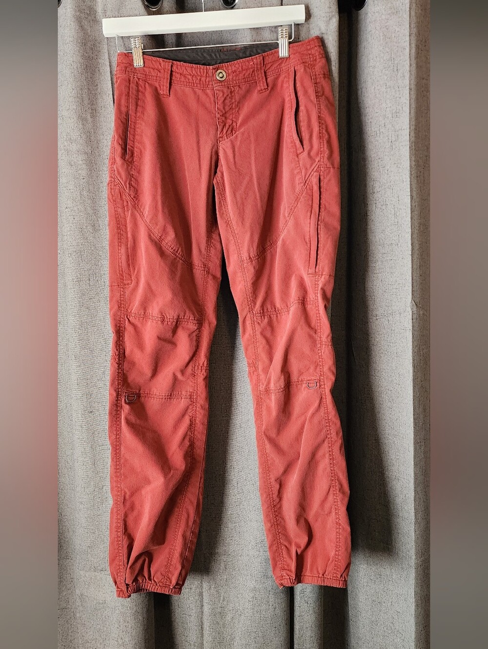 KUHL Spire Roll Up Pants 4 Reg Terracotta Red Cargo Hiking Stretch Utility Gorp